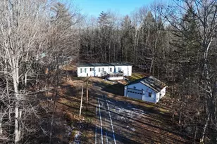 189 Commercial St, Hartland, ME 04943 - Photo 1