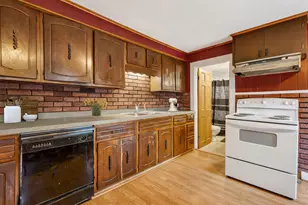 5 Oak Pl, Biddeford, ME 04005 - Photo 23