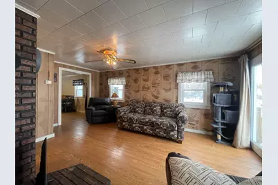 90 Pea Ridge Road, Manchester, ME 04457 - Photo 15