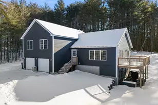 564 Kenduskeag Ave, Bangor, ME 04401 - Photo 1