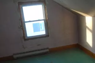 72 Yeaton St, Waterville, ME 04901 - Photo 11