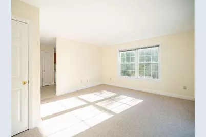 240 Barnstable Road #8, South Portland, ME 04106 - Photo 9