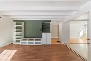 737 Commercial St, Rockport, ME 04856 - Photo 9