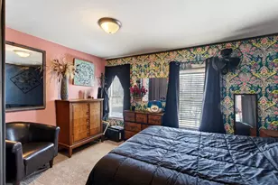 35 Academy St, Auburn, ME 04210 - Photo 9