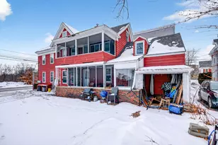 35 Academy St, Auburn, ME 04210 - Photo 3