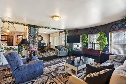 35 Academy Street, Auburn, ME 04210 - Photo 11