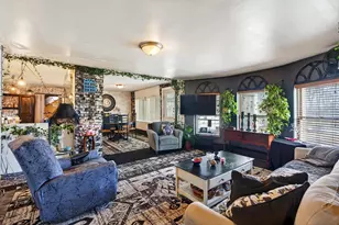 35 Academy St, Auburn, ME 04210 - Photo 11