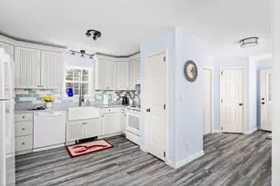 527 Rockland St, Rockport, ME 04856 - Photo 17