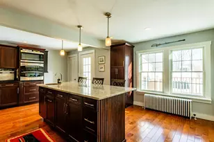 120 Mechanic St, Camden, ME 04843 - Photo 9