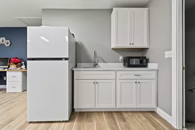 2108 Broadway #C, South Portland, ME 04106 - Photo 13