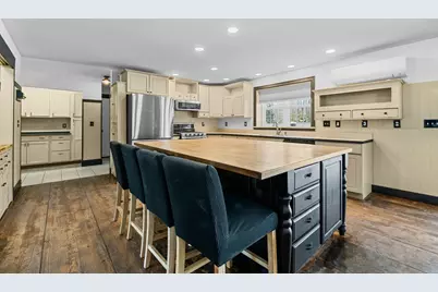 586 Richville Road, Standish, ME 04084 - Photo 5