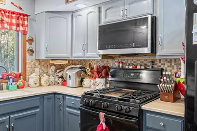 932 Bunker Hill Road, Jefferson, ME 04348 - Photo 25