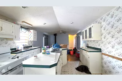 1035 Airline Road, Clifton, ME 04428 - Photo 11