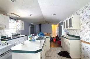 1035 Airline Rd, Clifton, ME 04428 - Photo 11