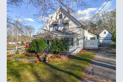 360 Commercial Street, Rockport, ME 04856 - Photo 17