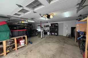 2 Hogan St, Houlton, ME 04730 - Photo 21