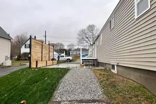 31 Spruce St, Rockland, ME 04841 - Photo 3