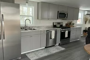 31 Spruce St, Rockland, ME 04841 - Photo 5