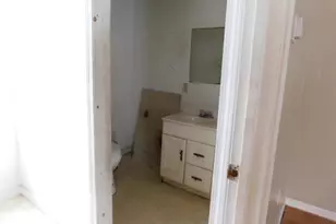 161 Waverly Ave, Pittsfield, ME 04967 - Photo 11