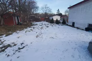 29 Oak St, Bucksport, ME 04496 - Photo 5