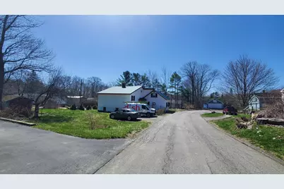 29 Oak Street, Bucksport, ME 04416 - Photo 3