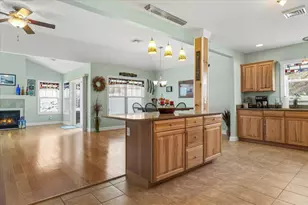 29 Macintosh Ln, Old Orchard Beach, ME 04064 - Photo 5