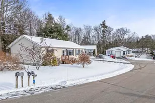 55 Fox Ridge Dr, Berwick, ME 03901 - Photo 5