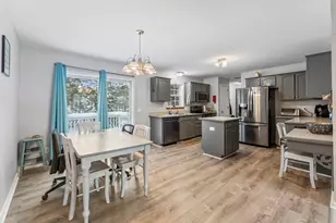 55 Fox Ridge Dr, Berwick, ME 03901 - Photo 9