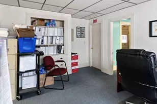 201 Knox St, Rumford, ME 04276 - Photo 9