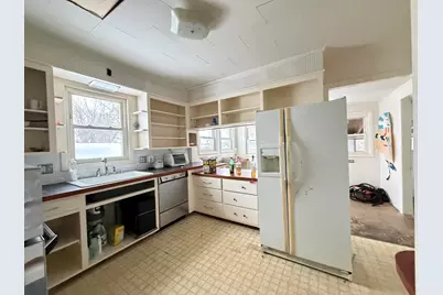 28 Sargent Street, Westbrook, ME 04092 - Photo 9