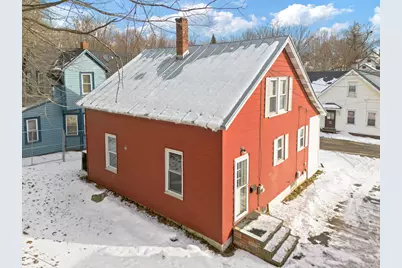 8 Squire Street, Waterville, ME 04901 - Photo 5