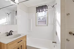 8 Squire St, Waterville, ME 04901 - Photo 23