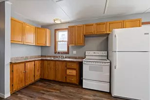 8 Squire St, Waterville, ME 04901 - Photo 13