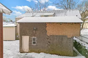 8 Squire St, Waterville, ME 04901 - Photo 7