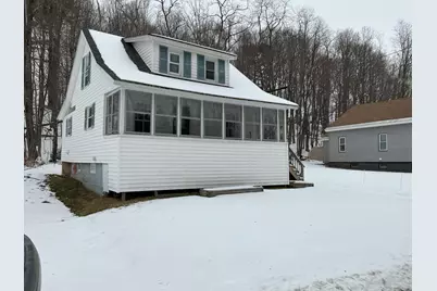 7 S Grove Street, Waterville, ME 04901 - Photo 5