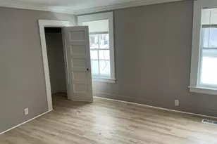 7 S Grove St, Waterville, ME 04901 - Photo 11