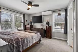 1525 Roosevelt Trail, Raymond, ME 04071 - Photo 13