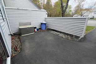 826 Ohio St, Bangor, ME 04401 - Photo 3