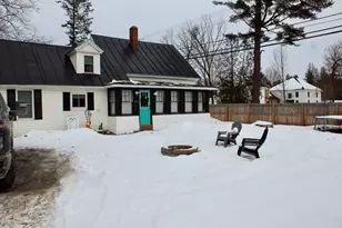 154 Greenwood Ave, Farmington, ME 04938 - Photo 3