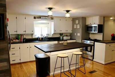 154 Greenwood Avenue, Farmington, ME 04938 - Photo 9