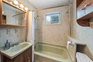 53 Main St, Bowdoinham, ME 04008 - Photo 19