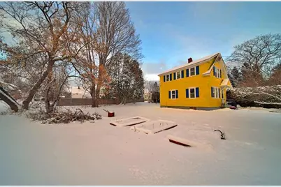 64 Pearce Avenue, Houlton, ME 04730 - Photo 3
