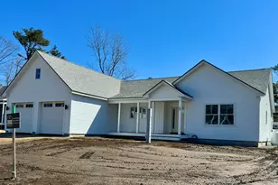 23 Forest Glen Ln, Topsham, ME 04086 - Photo 1