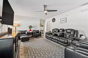 23 Godrics Holw, Sidney, ME 04330 - Photo 5