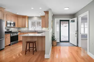 62 Village Dr, Eliot, ME 03903 - Photo 7