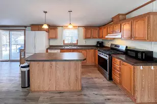 191 Sunset Cross Rd, Deer Isle, ME 04627 - Photo 11