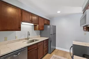 1 Elizabeth Rd, South Berwick, ME 03908 - Photo 3