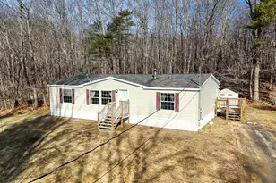38 Hume Ln, Gardiner, ME 04345 - Photo 3