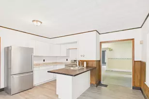 114 Exchange St, Ashland, ME 04732 - Photo 21