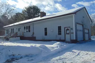 17 Edwards St, Lincoln, ME 04457 - Photo 1